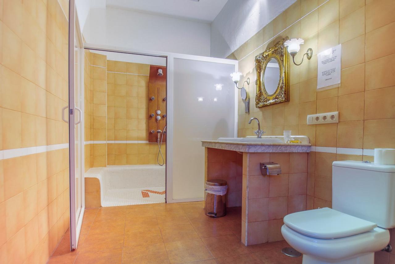 Hostal Nuevo Milan I سان كليمنتي المظهر الخارجي الصورة